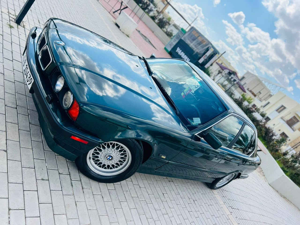 السلام عليكم للبيع
BMW 525  

محرك 525 مسكر عدل

موديل  93 اصل

رقم سليمانيه انكليزي

سنويه لل 28 تحويل مباشر

كير اوتماتيك جديد

صدر امامي خلفي جديد طبه

تبريد ثلج 🥶ويه السويج

  منظومة صوت 

سنترلك تقفيل

 منظومة زينون 

تخم تاير وسبير جديد...

تخم ويل خليه اصلي

سياره جديده مال جناي...

مكان السياره تكريت 

السعر 65 وبيه مجال قليل

للستفسار ***********
