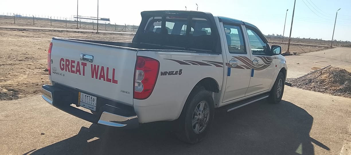 للبيع بيكم كريت ويل 2021رقم قادسيه سياره مكفول كفاله عامه من كلشي كير مكينه حداديه تخم تاير تبريد تتفئه علا وضع الشركة سياره جديده كلش حلوه وجاهزه مكاني ديوانيه مكلف بنشر الشراي يتصل ***********
