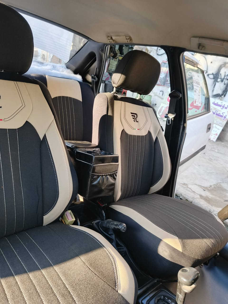 تغليف داخل اوبل 
دوشمه وكماليات ابو علي عنوانا موصل سايدين حي العامل للاتصال :***********5
