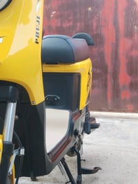 وينلي R9 • صفراء • حالة ممتازة