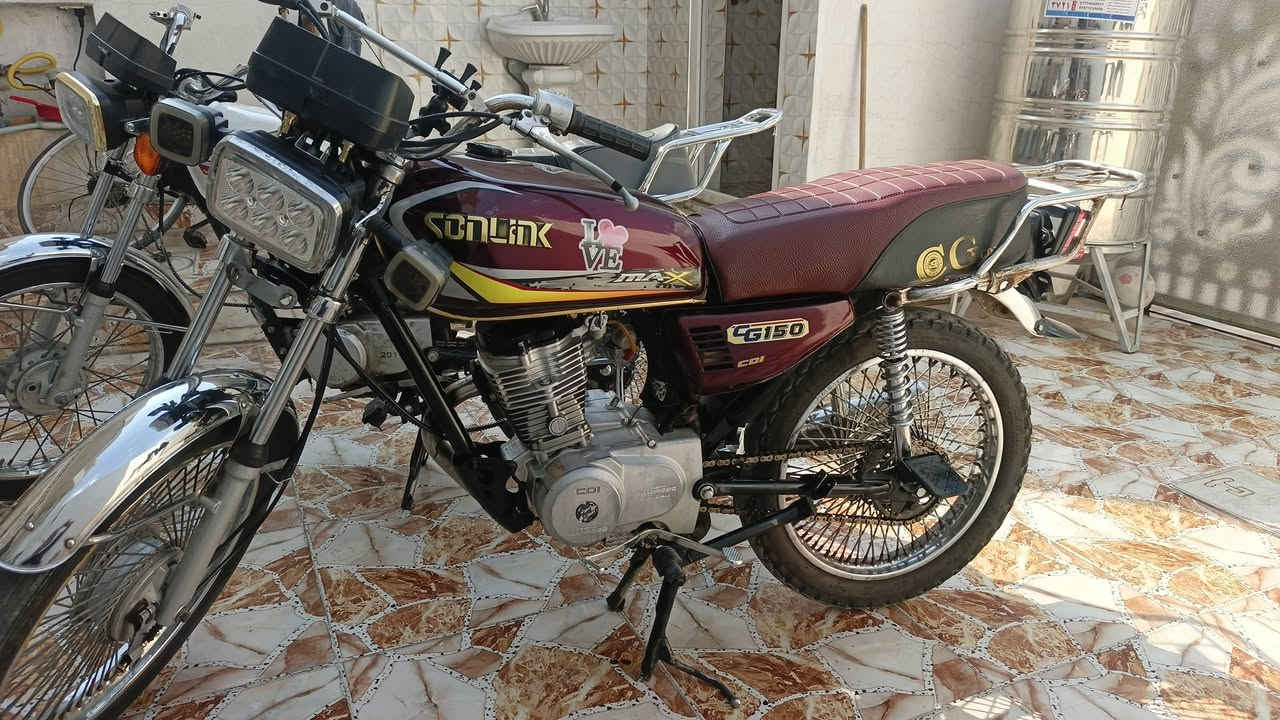 دراجه موديل ٢٠٢١ محرك مفتوح كهربائيات شغال دراجه كلش نشيط سعر 390الف بيها مجال 
***********
