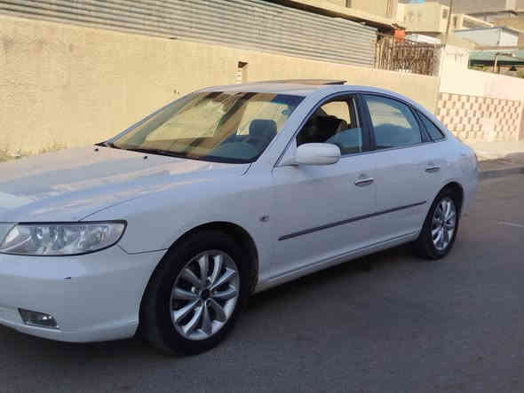 سلام عليكم ازيرا 2008 خليجي.  مواصفات 1/1 محرك 3300

 بي قطعتين صبغ. وقطعتين ملاون.    بدون دواخل شرط فحص. 

مكان بغداد. الرصافه.  رقم اربيل الجديد سنويه 2028 تبريد ثلج 

كير جديد.    محرك بدون تبخير. بدون تنقيص شرط.نشاط فول  

بيها بدايت تشغيل اول ثواني راجز. ويكطع.  ينزل سعر محرك. 

السعر 92 ورقه  شراي يتصل. ***********.
