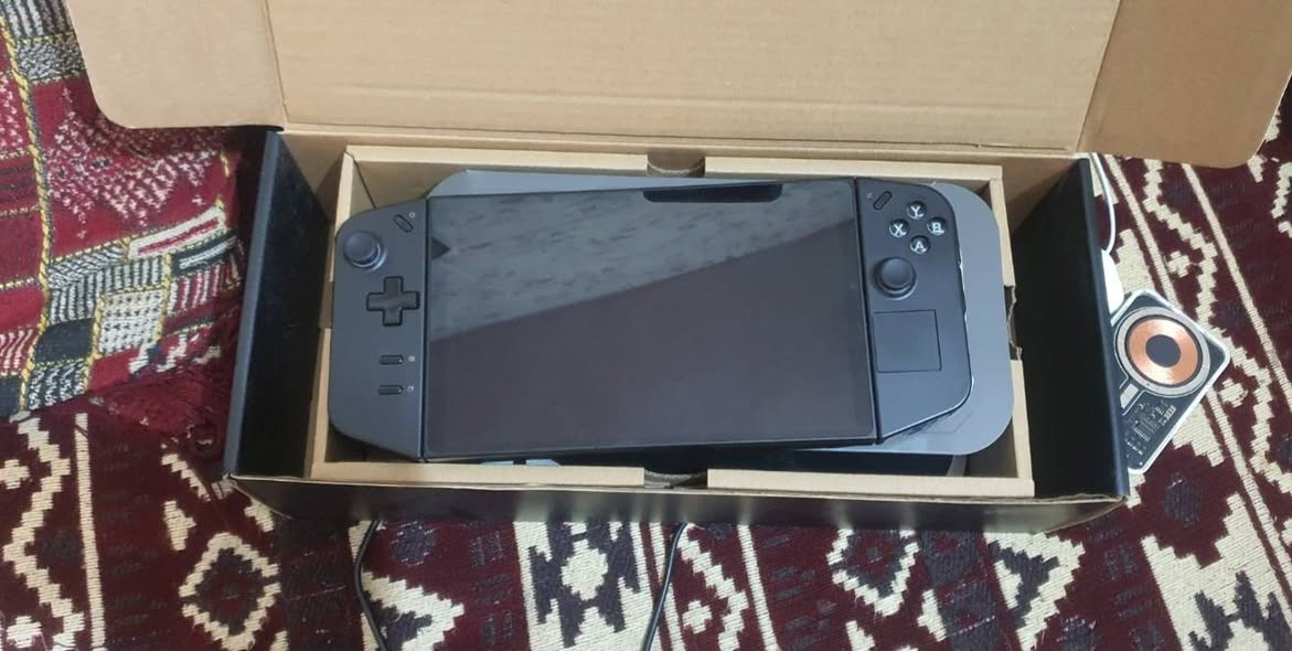 سلام عليكم 

لينوفو للبيع بعدهي نضيفة وجديدة وما مستعملة هواي

ذاكرة 512
كامل ملحقات كارتونة و جنطة و شاحنة 
عنواني ميسان قضاء الكحلاء 
رقم : ***********
