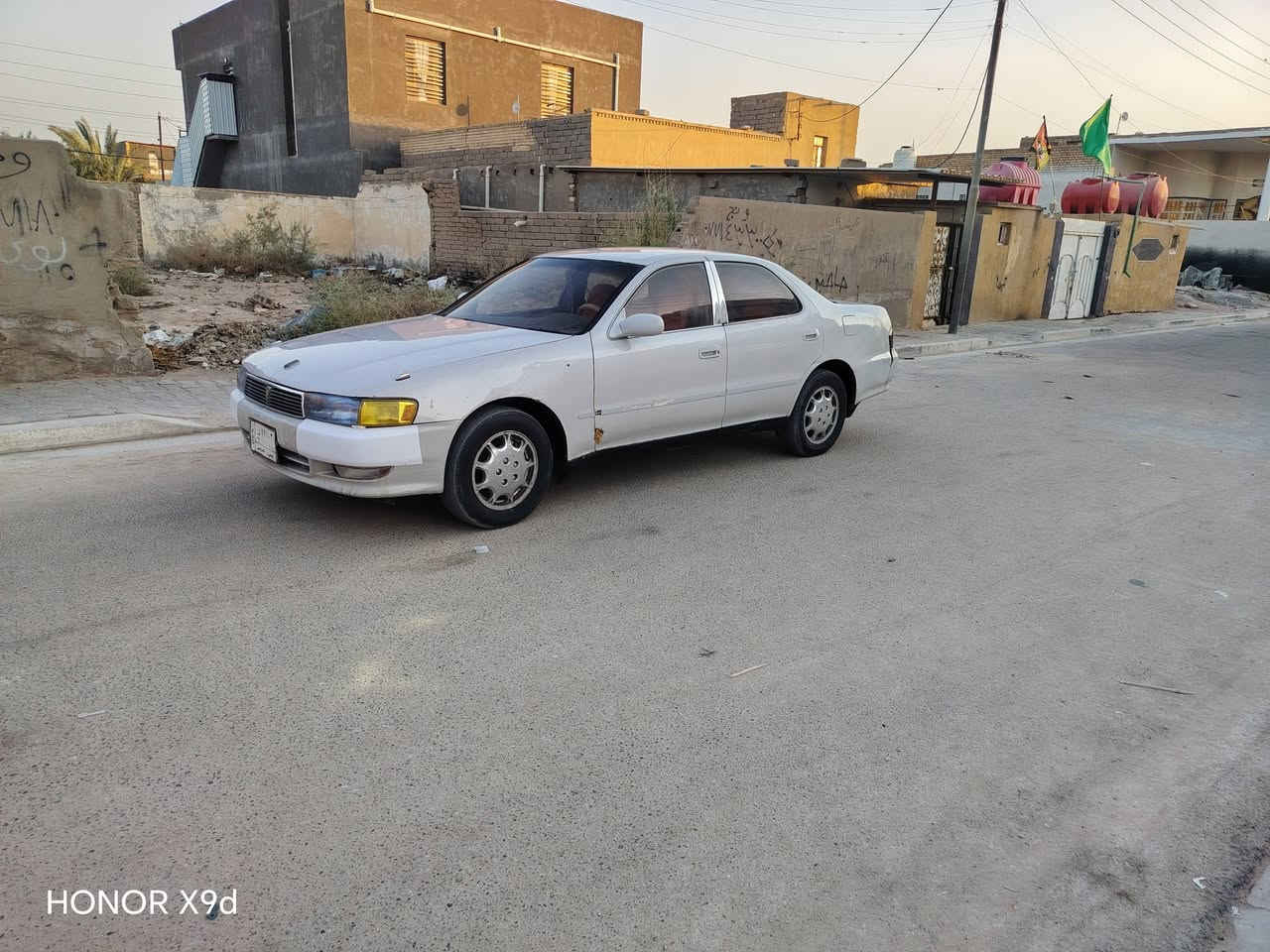 سياره كرسته رقم بصره مكينه وكير ثنين ونص خير من الله السياره مكفولة من الكص ونقل الجثه حداديه جديده السياره مكفولة من الضرب وصبغ المعجون مكان السياره البصره قضاء المدينه السعر 47وبيهه مجال شراي يتصل ***********
