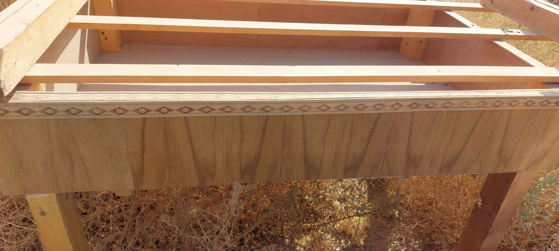 سلام عليكم فرن دائري ايراني حجم كبير مترين  سلي استيل  نضيف وشغال  داخل ولسقف امبطن طابوق لحفض الحراره   وميز تزكا وسله  جدد مامستعملات سعر الفرن ١٢ ورقه   للاستفسار *********** مكاني ديالى جديدة الشط
