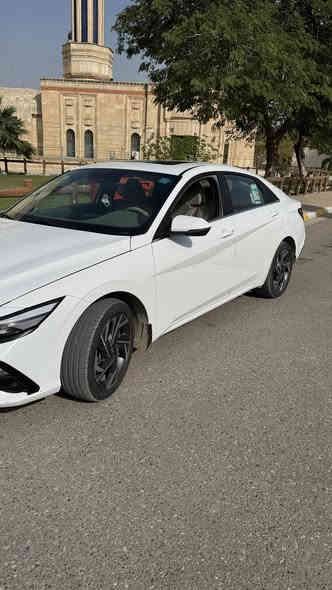 السلام عليكم
النترا خليجي فول مواصفات 1/1
ماشية 37 ألف فقط

فتحة سقف
كامرة خلفية
حساسات أمامي وخلفي
شاشة أندرويد
تشغيل عن بعد
بصمة تشغيل + بصمة أبواب
ترحيب
مصابيح LED
إطارات حجم 17
ويل كب + سير خامس
محرك 2000
أربع وضعيات سياقة
تحكم ستيرن مهنتين
مثبت سرعة
أوامر صوتية

أرضية مغلفها جلد والسيارة باسمي، تحويل ثاني يوم
الرقم بغداد

للاستفسار واتس / اتصال: ***********
