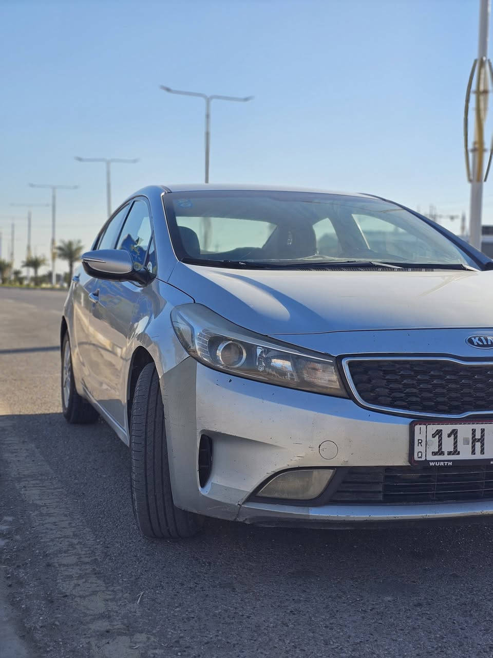 سلام عليكم
كيا سيراتو للبيع 2017 خليجي محرك 1.6 

تخم تاير +صدر جديد 

السونار بالمنشور 
مكان السياره الفلوجه 
السعر 12.500$

***********

*********** واتساب
