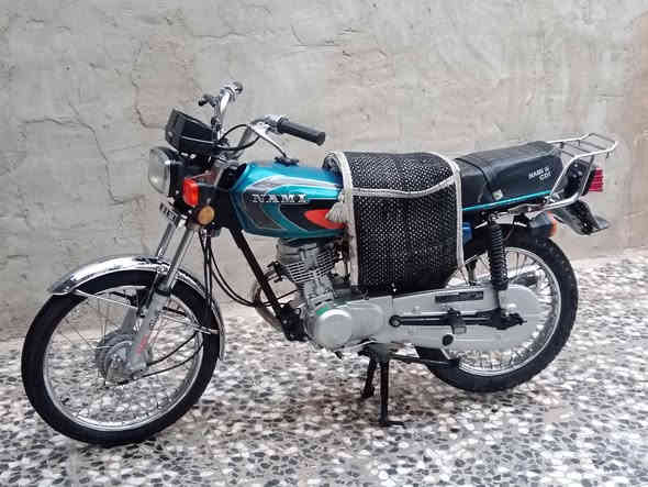 سلام عليكم دراجه نامه مديل 22 رقم كربلاء وسنويه بسمي مكفوله الدراجه كهربائيات كلها شغاله مكينه برغي مامفتوح بيها السعر 950 بيها مجال مكاني كربلاء حي العسكري العابد  ***********
