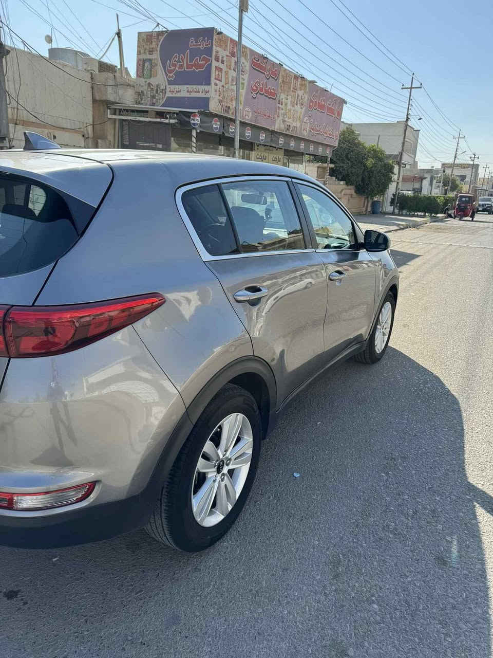 سبورتج2018رقم كركوك الجديدمواصفات عادية فقط ضررهابابين السكن تبديل بلادي بجم كبس خلفي كبس تايرات جددصدر جديدللبيع اومراوس وياكامري جديدبنفس السعربدون فرق
السعرالمطلوب145
م/***********
المكان كركوك
السيارة ماشية130الف
حجم المحرك2400Gdi
