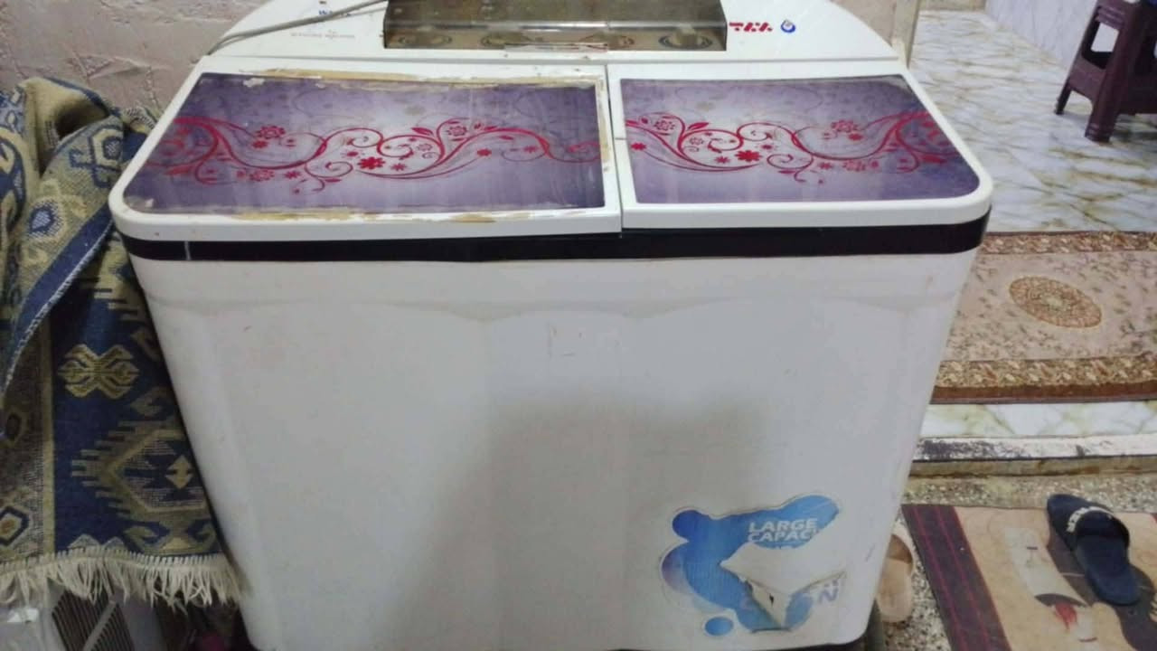 غراض مستعمله للبيع ع الفحص 
مجمده150

ثلاجه 150

غساله 50

‏‪***********‬‏
