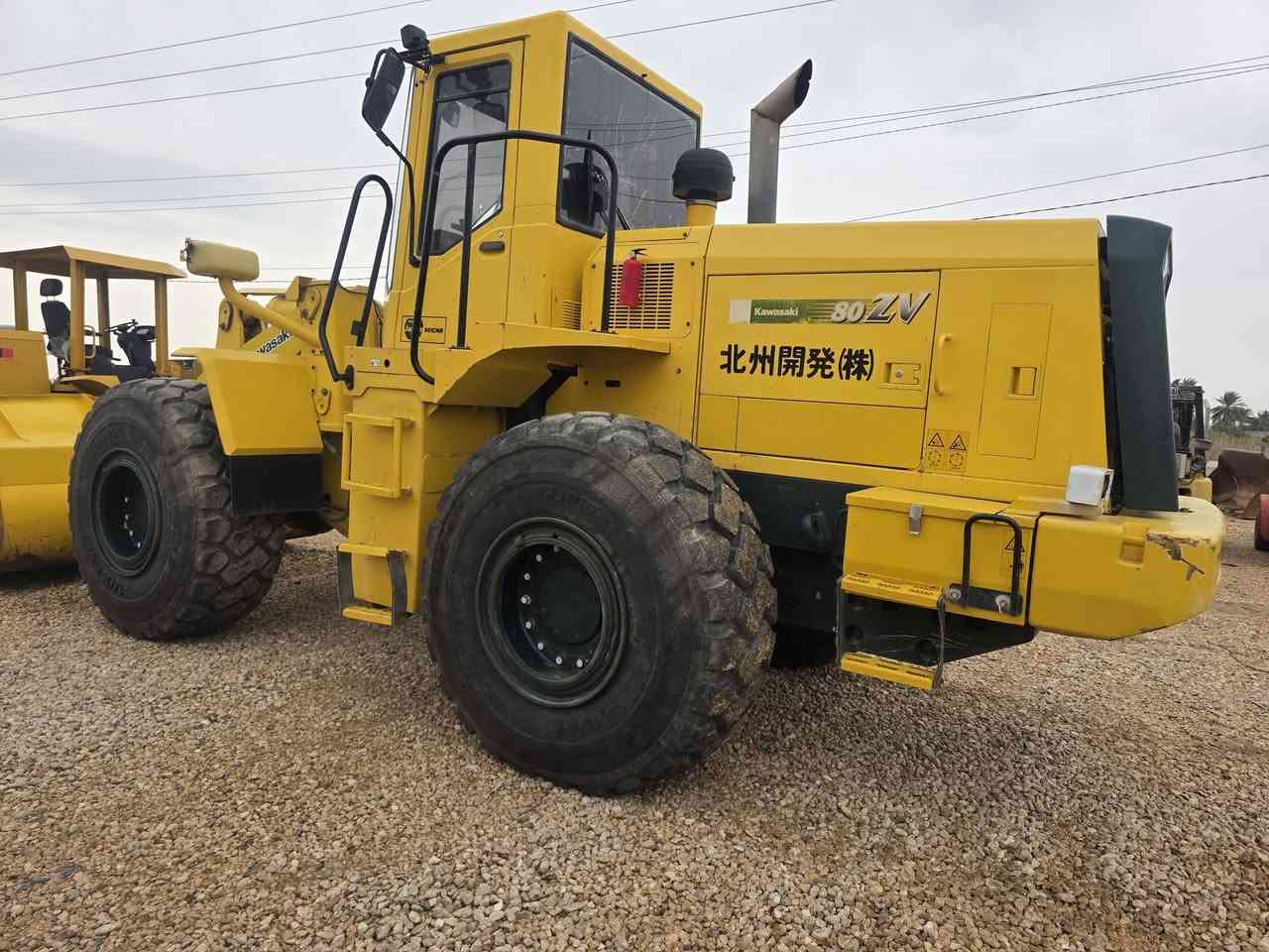 شفل كاوسكي 
حجم 80
موديل ٢٠٠٦
دخول جديد
محرك كمنز بم ونوزل
لاستفسار لاتصال على الرقم
***********
العنوان بابل جبله طريق صويره
