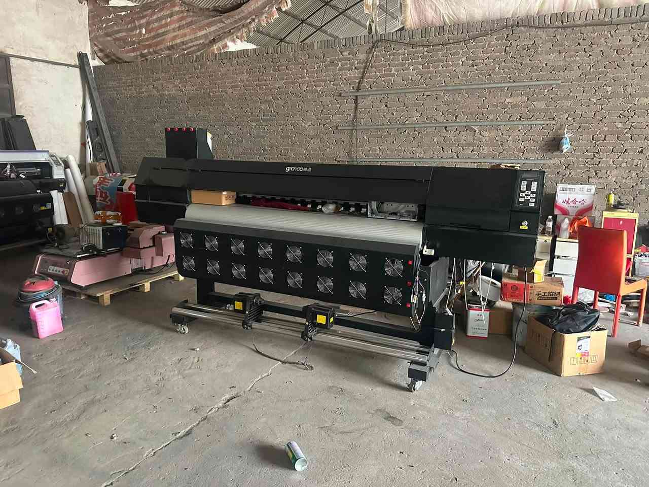 Got a near-new Grandio 1904 in the warehouse. Get in touch with me if you need it - 4 i3 2000 processors with great priceWhatsapp :+8618203658180
Wechat：18203658180


**إذا كنت صاحب هذا الإعلان وتريد حذفه لأي سبب، رجاءا أرسل رسالة إلى الدعم الفني**