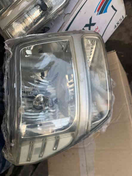 لايتات دوج. نترو. 
علي   المالكي 
الطالبية  
***********
***********
