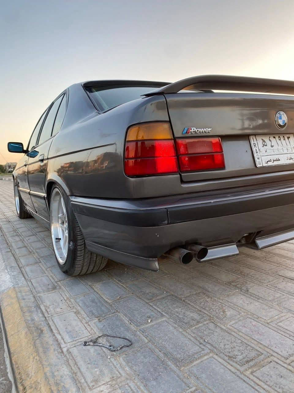 السلام عليكم للبيع  BMW 525
سياره موديل 92مسكر عدل محرك وكير حاويه من شركه المختص بلحله سياره تخم تاير جديد حداديه جديده تبريد هاي كمبريسر فقط ويل Mدعاميه Mكت كامل Mسنويه لل29رقم بغداد بئسم ولد اقاربي تسلم صافي تحويل يمي مكاني بابل السعر 58 وبيه مجال قليل سياره كلش حلوه مال جناي رقمي ***********
***********

