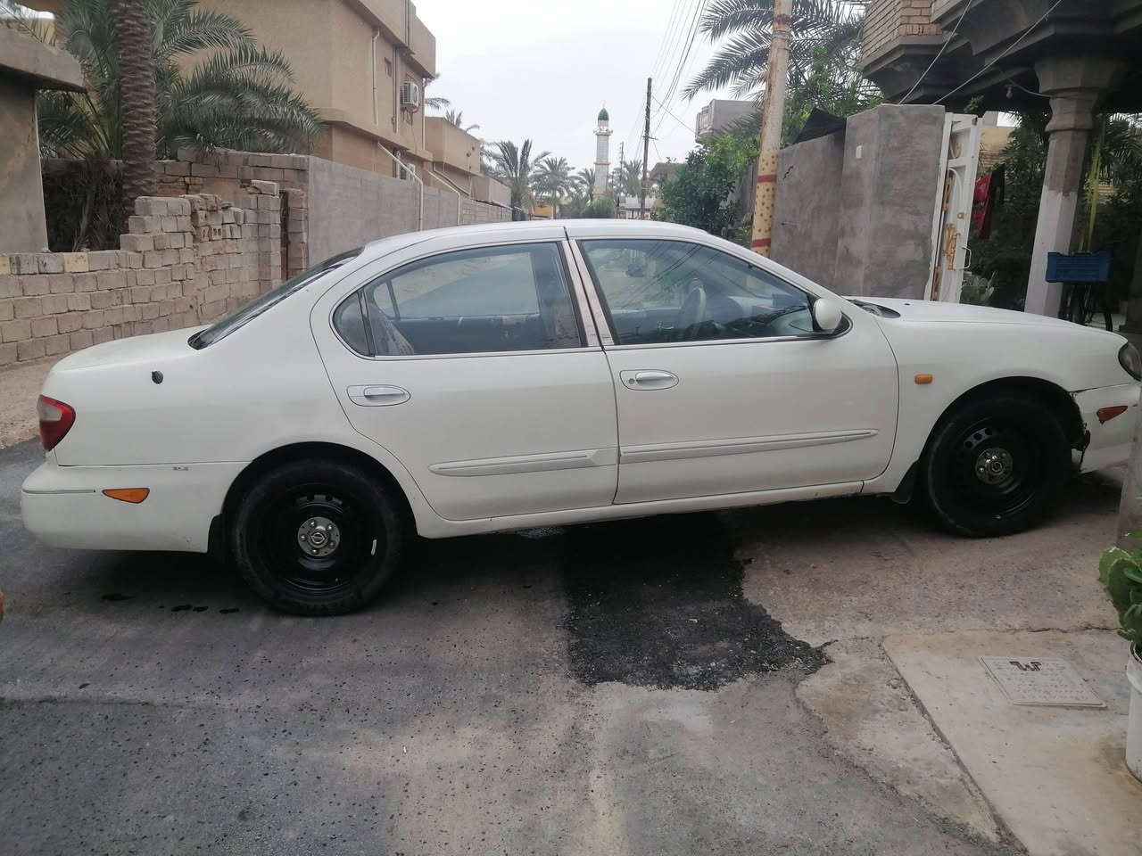 السلام عليكم نيسان مكسيما للبيع موديل 2000 رقم بغداد تحويل مباشر سياره جاهزه تبريد شغال للاستفسار أكثر اتصل ع الرقم ***********
