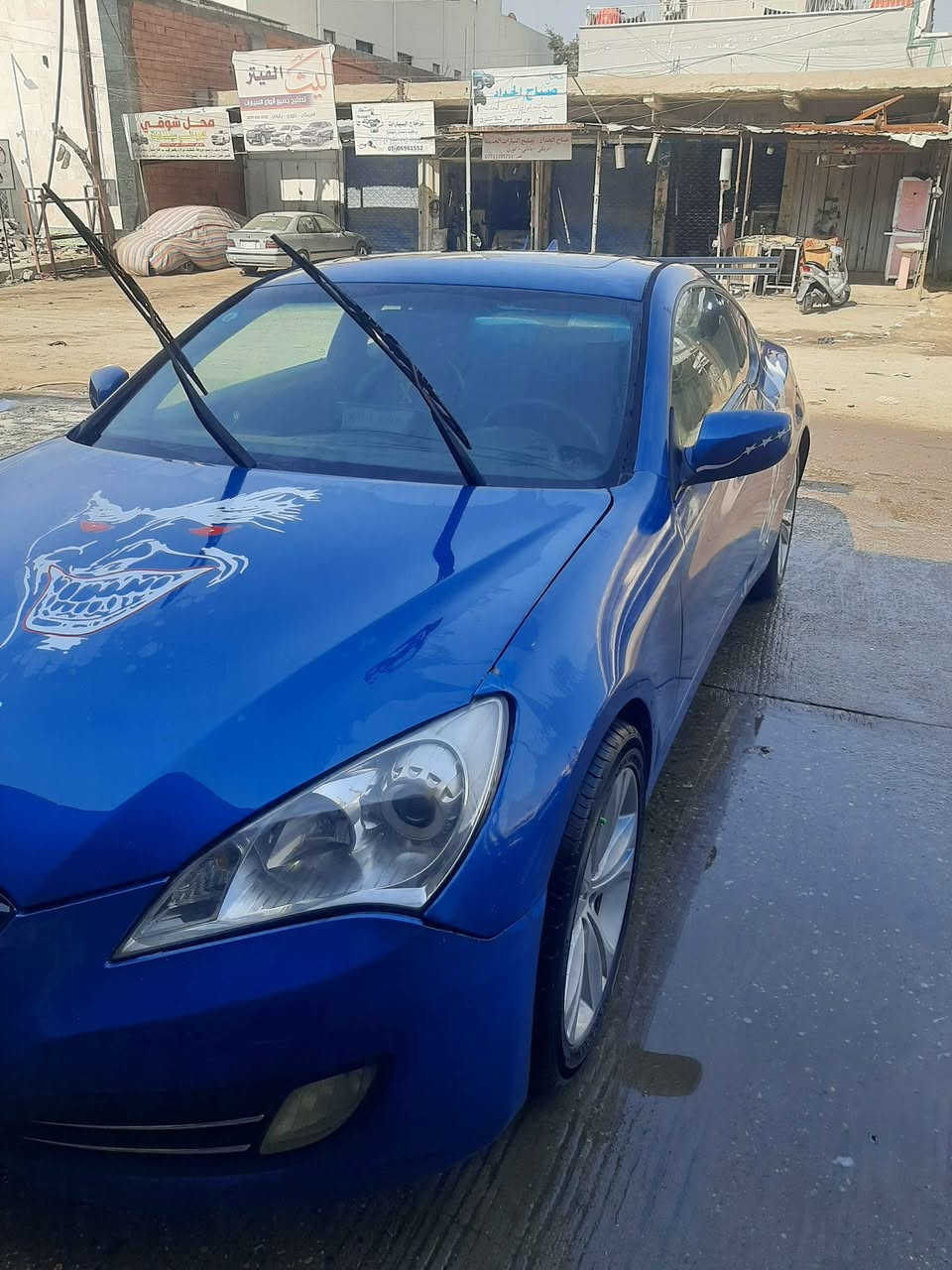 السلام عليكم 
سيارة جنسس موديل 2010
محرك 2400 تربو 
سبورت رياضي 
سيارة جاهزة  مصبوغة عام  للجمالية  
التبريد  كمبريسر   
سيارة داخلة سونر 
باسمي   هزة بعدها مخلصانة شهر 4 تخلص 
تحويل  مباشر  رقم بغداد انكليزي  
رقم ***********
مكاني بغداد كرادة  او الغدير 
سعرها 65 ورقة  وبيها مجال 
للشراي  انزل5مال تبريد  نهايتها ب60  
وبالعافية ع ياخذها بغداد, العراق
