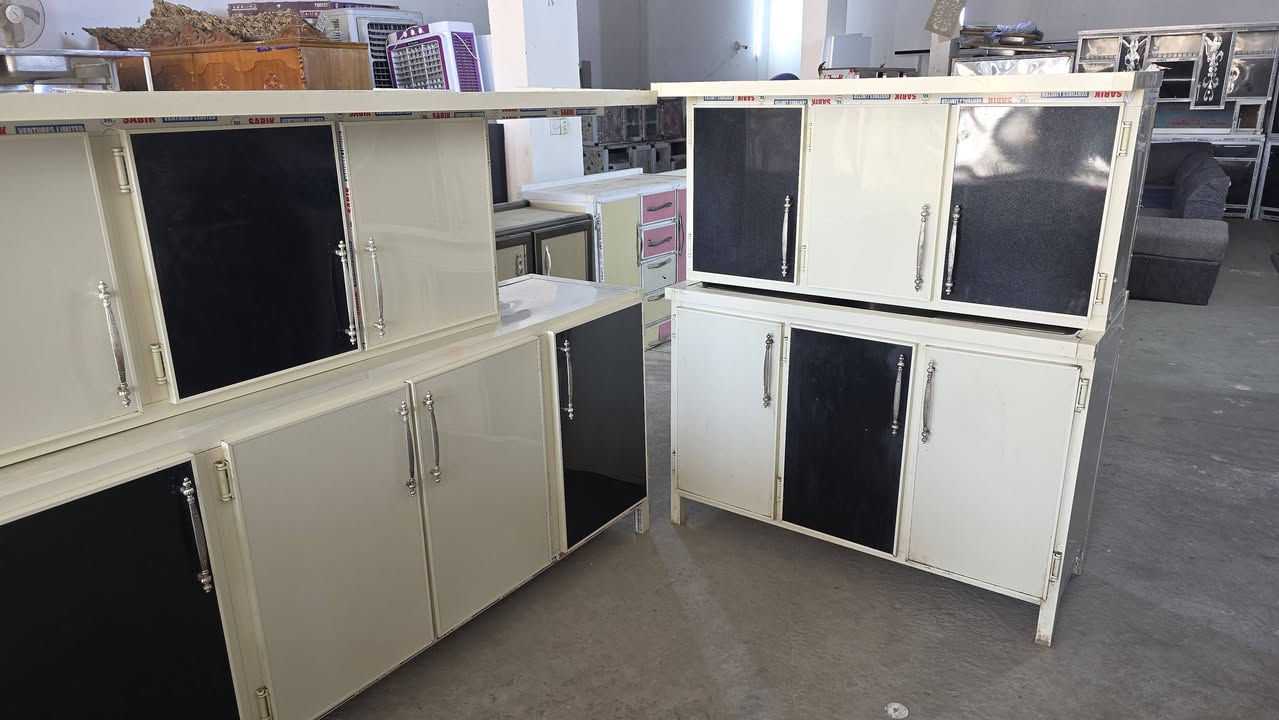 كاونتر للبيع مستخدم سيت 4قطع متروربع سنگي والمعلق مالته ومترين والمعلق مالته السعر ب335العنوان كربلاء حي العامل نهاية 🔚 السوق الاخير قرب جامع اهل البيت معرض بركات ال محمد عليهم السلام والتحيه هاتف 📞 ***********
