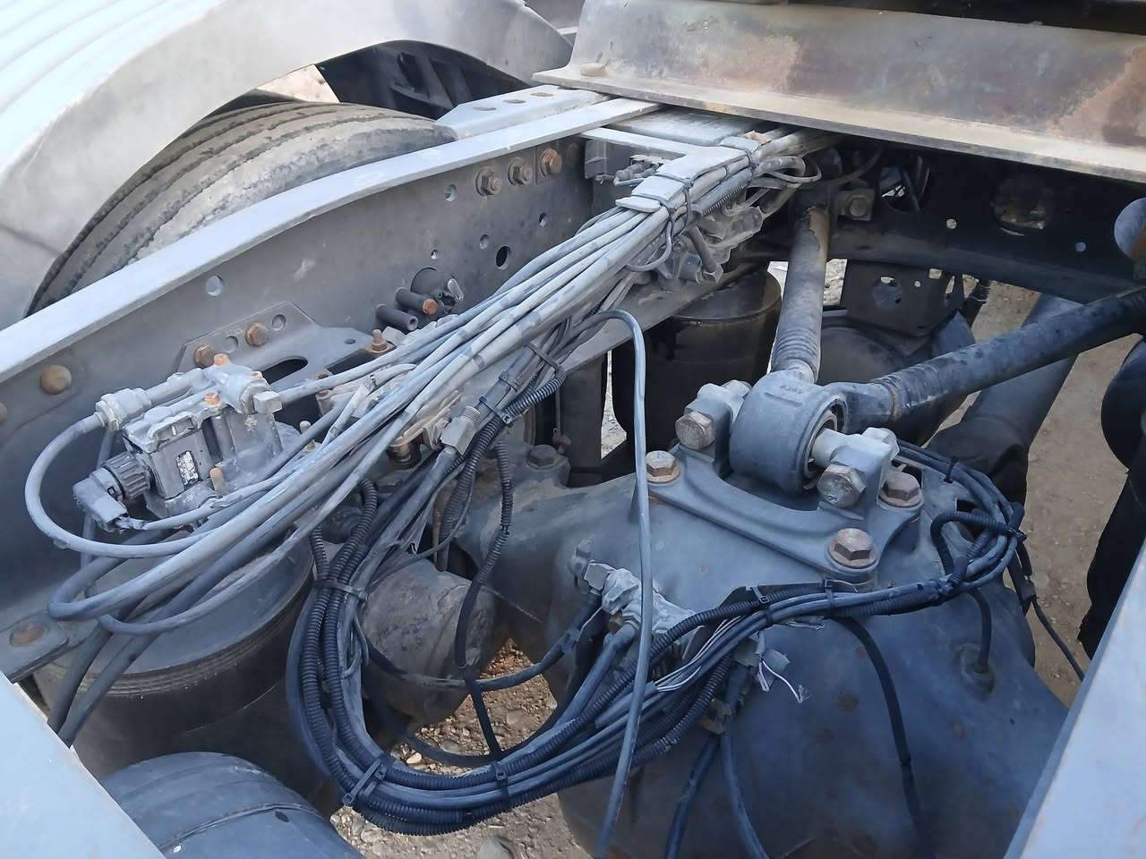 اكتروز للبيع موديل 2000 رقم سليمانيه سنويه منتهيه مرسمه براد سياره ع لشركه قطره صبغ مابيهه مكفوله شاصي وقماره تخم تاير مكينه لاصرف لابخار مكاني لصويره لسعر 210 وبيهه مجال{}***********{}***********
