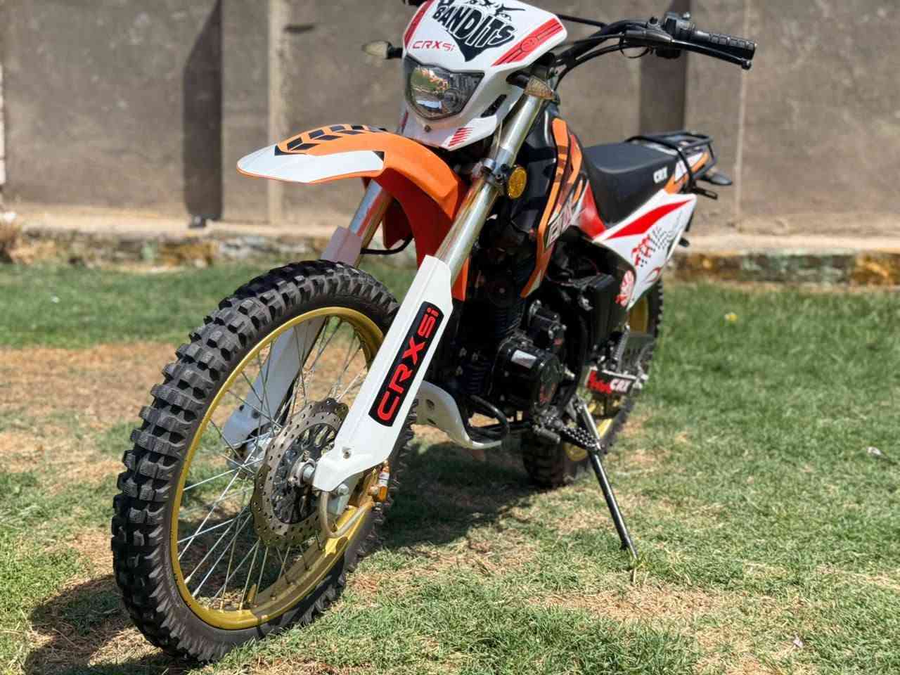 دراجه قفاز CRX  مكينه 250  موديل 2025

اوراق سكنر 
ماشيه 5000 
مكان ديوانيه ناحية نفر 
رقم ***********
سعر واحد و100 وبي مجال
