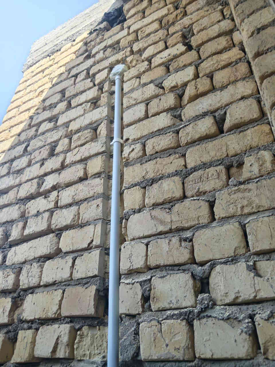 اخر الأعمال الكهربائية تأسيس نزالات لبيت ٢٠٠ م شغل حديث يشمل كلشي سبالت دفن ستلايت كامرات مراقبه شغل حديث ودرجه اولة واسعار مناسبه للتواصل خاص او ***********
