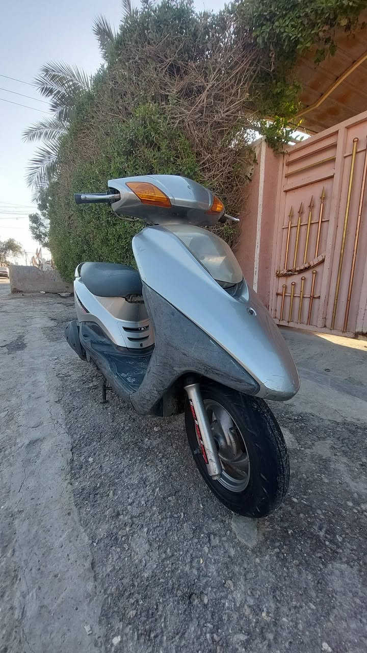 السلام عليكم دراجه بريز رمبه مال بيت السعر 700 وبيه مجال المكان الرحمانيه مال الشعله رقم الهاتف ***********
