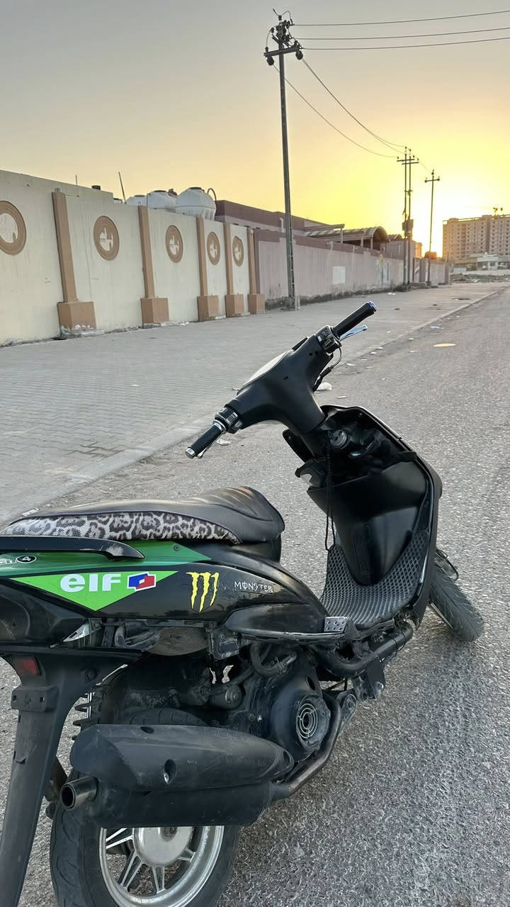 دراجه ماكس عدله
بوشه 49
صالنصه FM
نظيفه الدراجه ومحركها ما مفتوح

اعتبرها حلال اخوك صغير ولاتكسر بيها سعرها 500

دراجه تريدها استخدام يومي تفيدك تريدها مال لعب تفيدك

المكان نجف الاشرف/حي سلام/قرب ابو دجاج

رقم تلفون ***********
