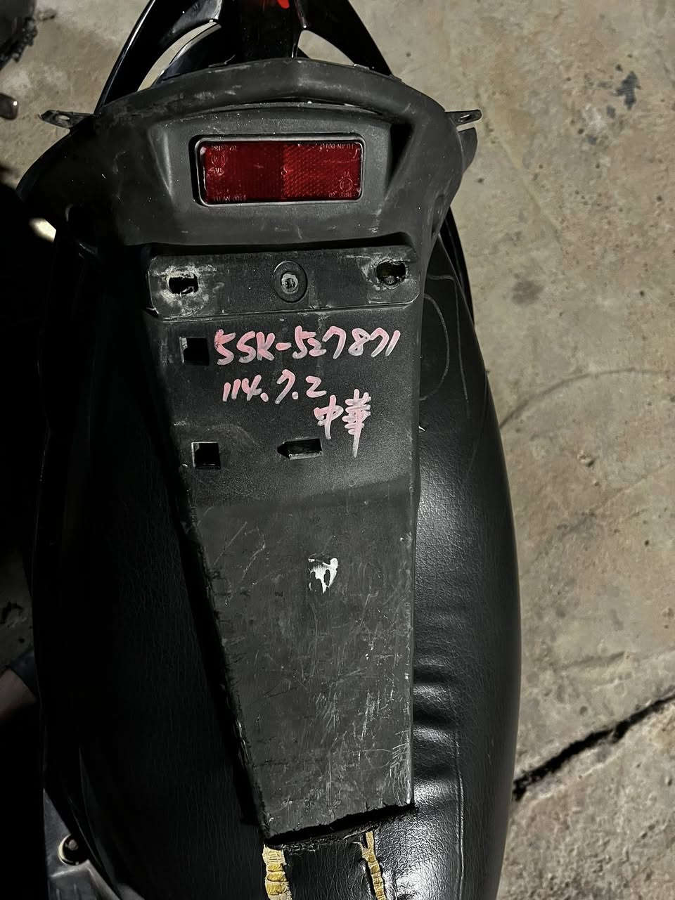 غراض للبيع
صفاح بلاديات نفطي ب١٥
سلف رمبه عدد ٢ الواحد ؏ ٢٠
كصه زركه بلجيس ب١٠
كتف اشاير ب٥
ذيل بلادي ب١٠
كلجات قيم واخذ
كابريتر عوزهه تنضيف ب١٠
ملاحضه لغراض اسعارهن قفل 
مكاني بغداد التاجي


**إذا كنت صاحب هذا الإعلان وتريد حذفه لأي سبب، رجاءا أرسل رسالة إلى الدعم الفني**