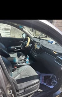 سورنتو موديل ١٨ رقم بغداد مكينة ٦ سلندر ٧ راكب ماشية 124 وارد امريكي ص...