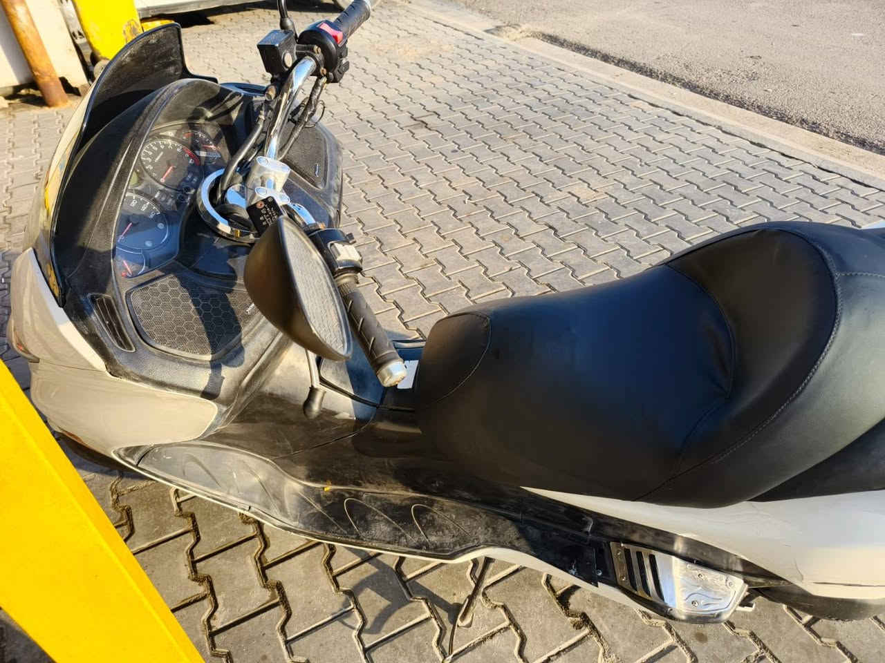 سلام عليكم فورزه البيع دراجه نضيفه بشكل وبيع عله الفحص شراي يراسل وتساب +964 770 407 9297 مكلف بل نشر البصرة, العراق


**إذا كنت صاحب هذا الإعلان وتريد حذفه لأي سبب، رجاءا أرسل رسالة إلى الدعم الفني**