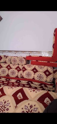 جلسة عربية • الزبير • للبيع