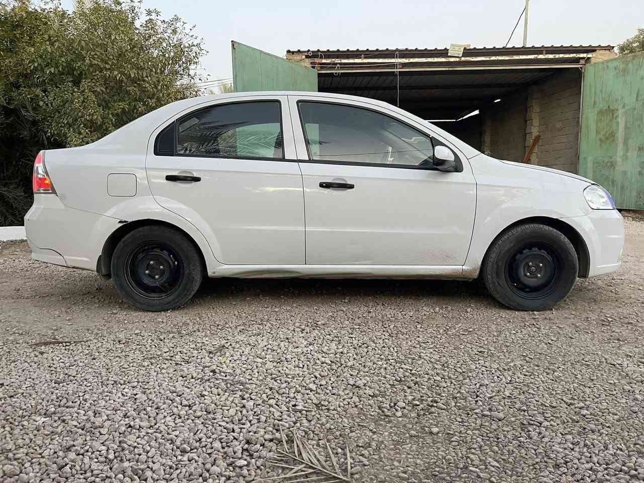 افيو 2011 ميكنه مفتوح ١٤٠٠ رقم الماني قادسية 

سياره تخم تايرات باتري جديد السياره بيه شوي بارد بل بنيد 

بدون اي صبغ سعر ٧٩ ورقه رقم الهاتف ‭0781 538 8651‬

نجف ناحية العباسية
