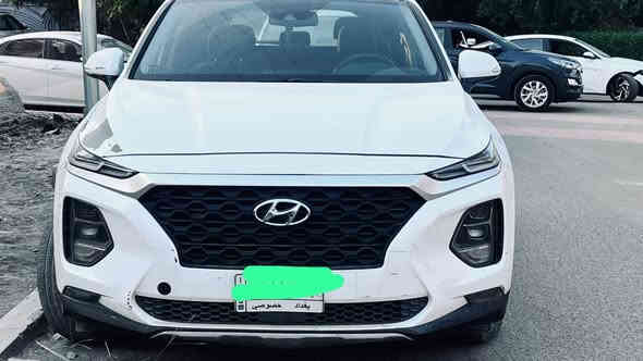 سنتافي 2019 
بدون ايرباك 
تحديد مسار 
رادار امامي وخلفي 
كشنات وستيرن تدفئة 
اوتو هولد 
2000 توربو 
ماشية 80 الف كيلو 
جاهزة تماماً من كلشي 
سعرها 20.000 دولار

0770 799 6556
عنوان زيونه
اتصل مكلفه بالنشر
