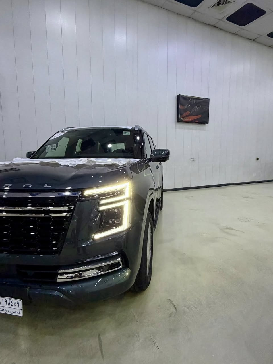 ⸻

🚘 متوفر داخل معرض شعيبث موتورز 🚘
نيسان باترول موديل 2026

🔹 وارد حديث
🔹 مواصفات عالية
🔹 ألوان متعددة
🔹 محرك قوي + دفع رباعي
🔹 جاهز للتسجيل والفحص

✨ السيارة بحالة ممتازة وتتوفر أكثر من نسخة داخل المعرض
✨ نرحّب بالفحص والمعاينة

📍 الموقع: الكرادة ساحة التحريات
📞 للاستفسار: (***********)
🕘 الدوام يوميًا
