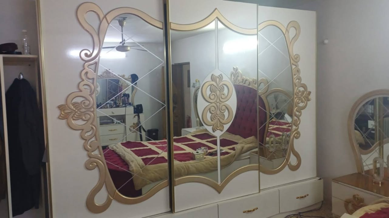 غرفه تركيه جدا نضيفه فقط سجه مال جراره َحده مال كوديات السعر ٤٥٠ بيهه مجال بسيط


**إذا كنت صاحب هذا الإعلان وتريد حذفه لأي سبب، رجاءا أرسل رسالة إلى الدعم الفني**