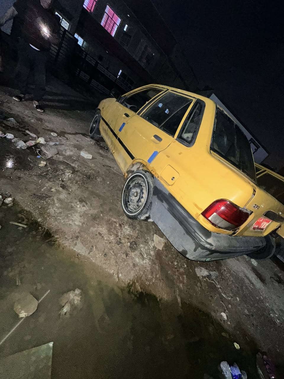 سلام عليكم سايبه ١٣نضيفه بيها تبخير فقط بدون راعي 12وبيها مجال ***********
