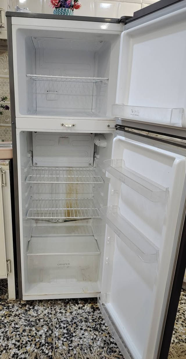 ثلاجه للبيع ماركه ديكو حجم الوسط نظيفه ومابيها أي عطل ع الفحص ب٢٠٠ المكان بغداد ابو غريب حي الصديق


**إذا كنت صاحب هذا الإعلان وتريد حذفه لأي سبب، رجاءا أرسل رسالة إلى الدعم الفني**