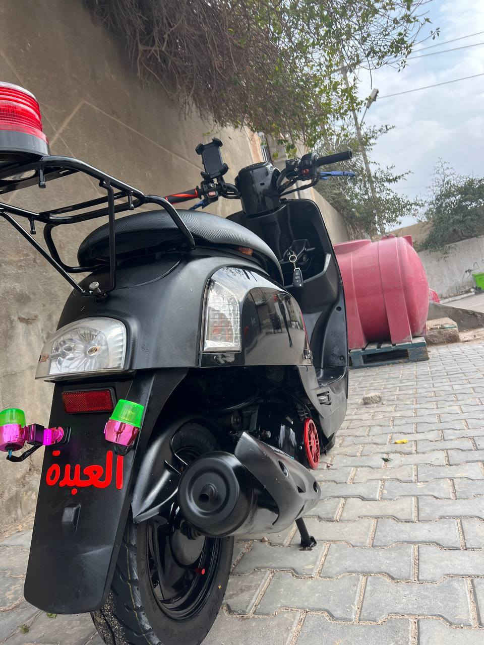 دراجه البيع بوليس مديل 2010 الدراجه حاويه صارلي شهر منزلته الدراجه مزوده كلجات رياضي ودبلات رياضي وسعر مليون وميه وخمسين ***********
