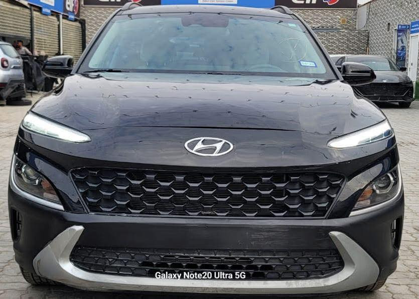 كونا 2023فول السياره ما عده الفتحه
مكينة 2000دوش
ماشية24 الف
كربلاء
١42 ورقة
الحادث موضح بالصور
***********
