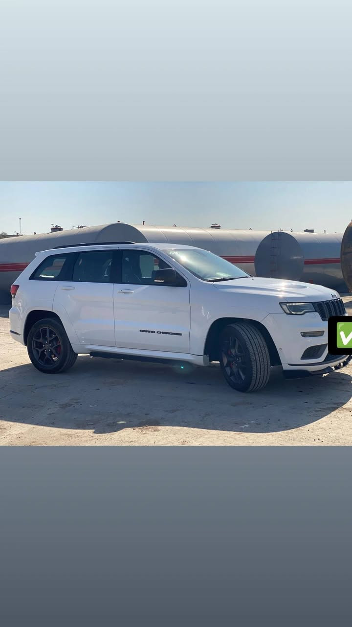 اللبيع جيب خليجي sوكالة هارلم داخل احمر 

موديل ٢٠١٩ كفالة عامة  عدا دعامية أمامية مصبوغ بسبب شخوط عدا باقي كفالة عامة سونار موجود 

السيارة مناقصهة اي شيء ما تصرف عليهة ولا الف 

كير محرك كفالة 
تخم تاير جديد 
منظومة زنون ٥٠٠$ شادهة
دوسات كهربائية 
فجوج برمبو 
لحية srt
شفتات srt
فول مواصفات واحد على واحد 
السيارة باسمي مكاني بغداد منطقة البلديات 
تحويل ثاني يوم 
هزة سنوية جديد 
السعر اتصل تدلل 
***********
ابو مصطفى
