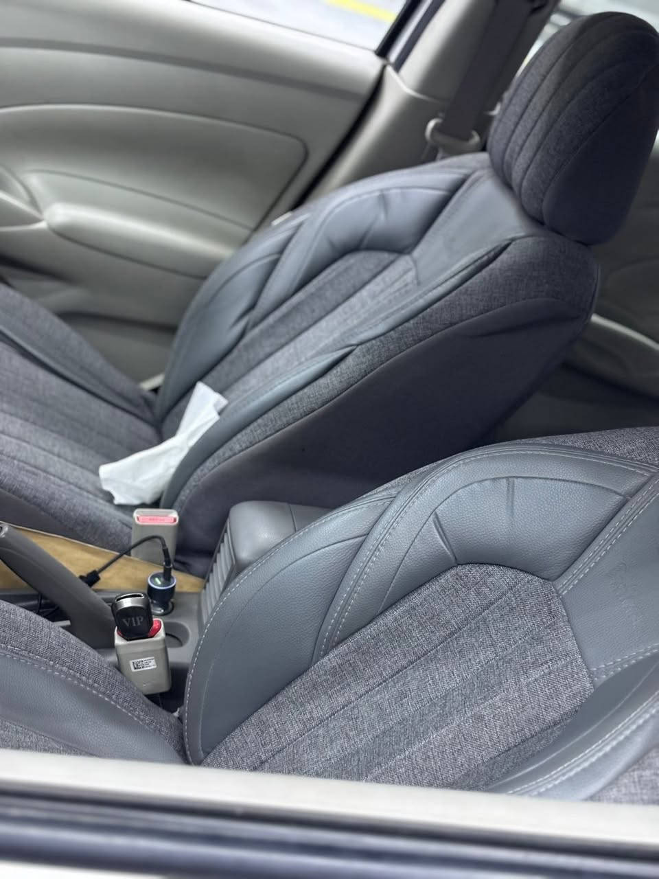 نيسان صني موديل 2025 السيارة جاهزة السيارة بيهة طخة كلش بسيطة بلجاملغ الخلفي رقم شمالي شرط التحويل مكينة صدر كلة مكفول داخل جديد السيارة جاهزة من كلشي 
السعر 128 وبيهة مجال 
***********
