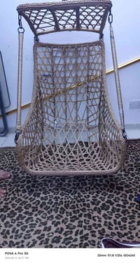 قفص مرجوحه • عش نظيف