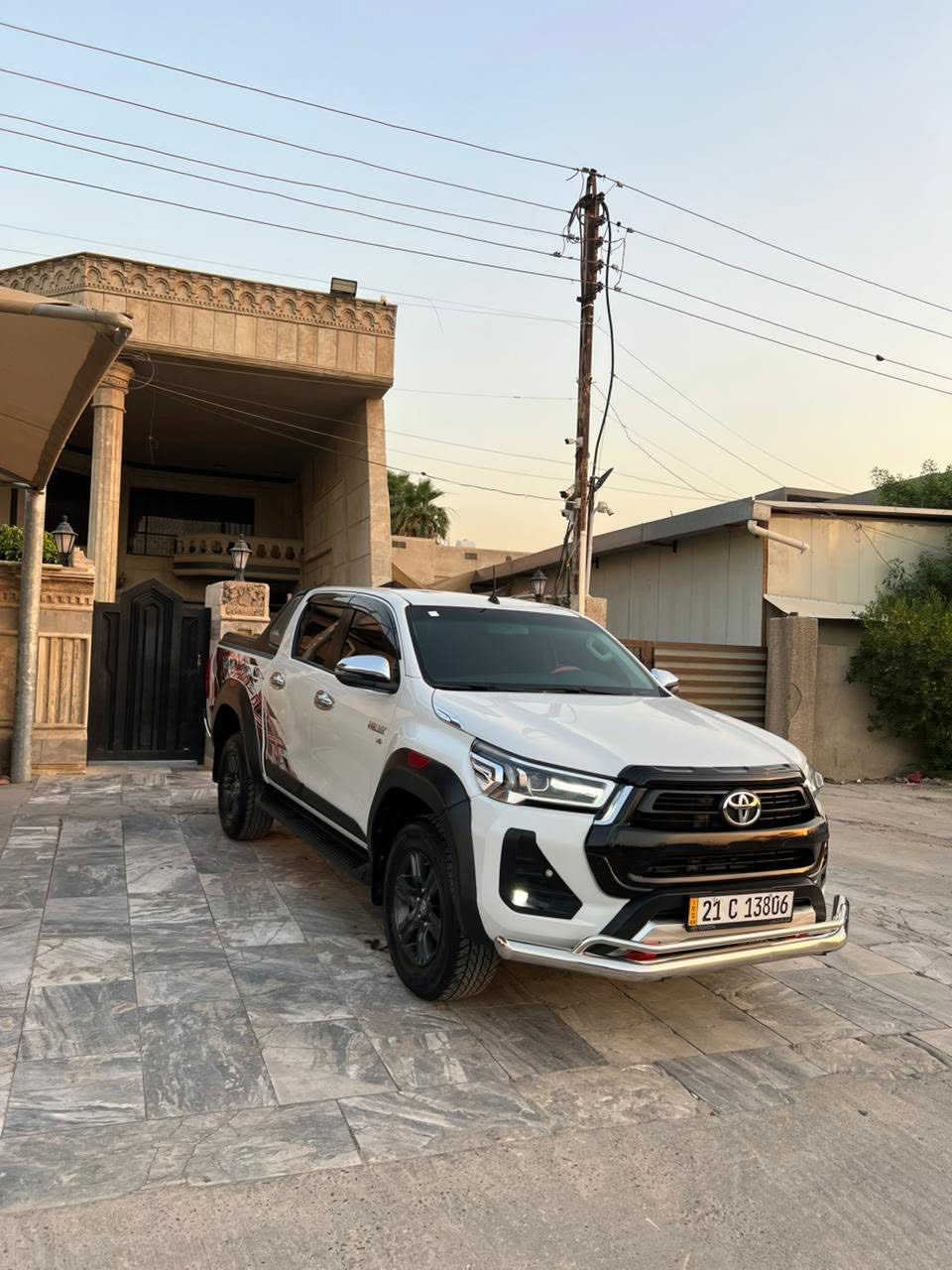 سلام عليكم👋
للبيع تيوتا هايلوكس  TRD

مكفول كفاله عامه شبر بل الدعامية صبغ فقط 
موديل 2023
رقم سليمانيه باسمي تحويل مباشر 

فول مواصفات للاخير 

حساس امامي خلفي 
مري شفط 

قطعتين تبريد ❄️

٦ سماعات 🔊 

‏شاشة🖥️

بصمة 

باقي المواصفات معروفه 

فول 

🟩 السعر  المطلوب(350 $ )💸وبيها مجال     

لاستفسار 📞 

مكان سياره بغداد حي الجامعه 

0783 685 5088
