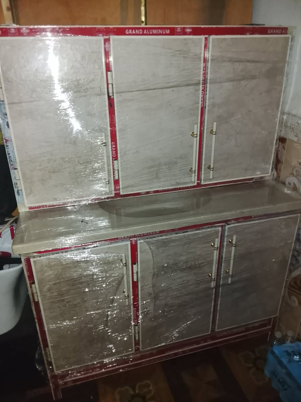 السلام عليكم كاونتر مرمر المنيوم تركي متر وربع جديد سعره 225 
غساله جديده ممشتغله ابد بعدها بل ضمان سعرها 125
بيهن مجال قليل الاتصال على هذا الرقم عل رصيد فقط او خاص ***********
