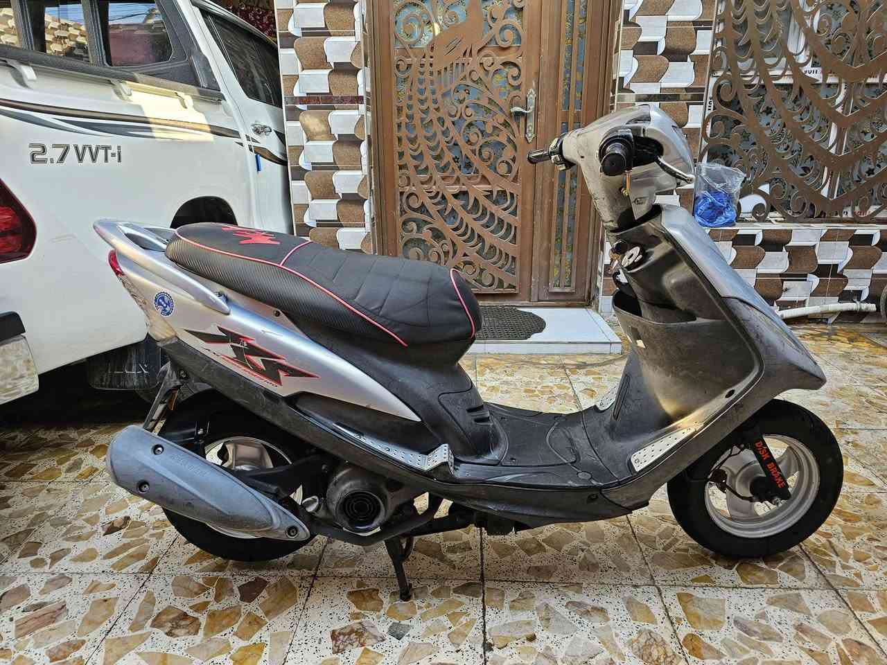 سلام عليكم دراجه ماكس عدله موديل 2007 كفاله عامه شرط الفحص كربلاء حي العامل السعر 900 اوبيها مجال حك الجيه ***********
