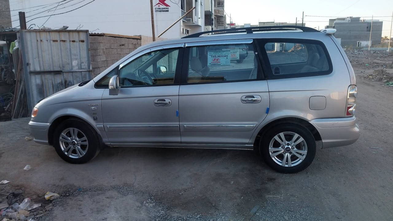 للبيع هونداي تراجيت موديل 2006 ديزل بلاد شركةومكتوب نوع الوقود بالسنوية ديزل كير اوتماتيك هزة جديدة سنوية لل 2031 باسمي تحويل مباشر السيارة 9راكب بلاد تبريد قطعتين شغال وممتاز تدفئة شغالة سلايد روف شغال مري شفط تحكم استيرن شاشة وكامرة ريموند تقفيل اصلي السيارة كلش نظيفة السعر 120$ورقة
العنوان  بغداد  الكاظمية  مقابل  مستشفى  الكاظمية  التعليمي  خلف  مجمع  الجوادين  الطبي  *********** واتساب ابو محمد
