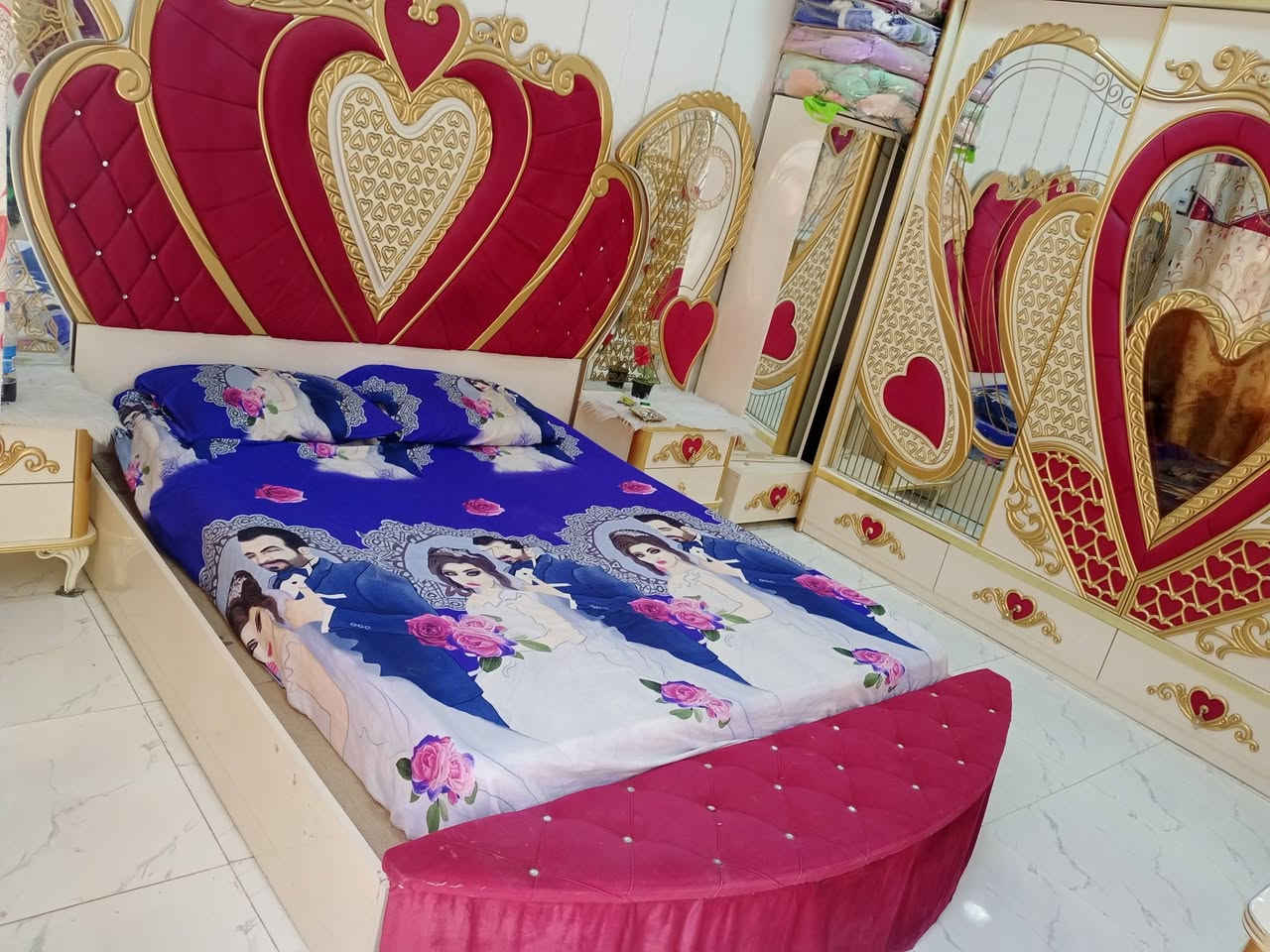 لغرفه نضافه فول 9 قطع
المكان ديوانيه شارع 30  ب 800 وبيهه مجال


**إذا كنت صاحب هذا الإعلان وتريد حذفه لأي سبب، رجاءا أرسل رسالة إلى الدعم الفني**