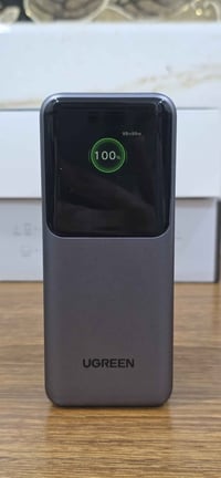 يو-كرين • 20 ألف ملّي أمبير • شحن 100 واط