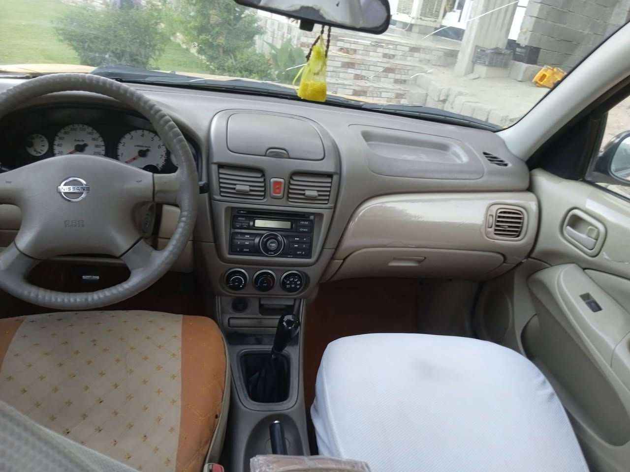 سني للبيع مكفوله عدا البنيد  بلادي بس مرشوش
موديل ١١ سياره تخم تاير صدر جديد تبريد دوشمه كشنات ارضيه 
داخل كله جديد ماشيه قليل جدا 

مكان سياره جزيره الخالديه البو بالي   

اخوان السعر ١٠٠،،،

***********
