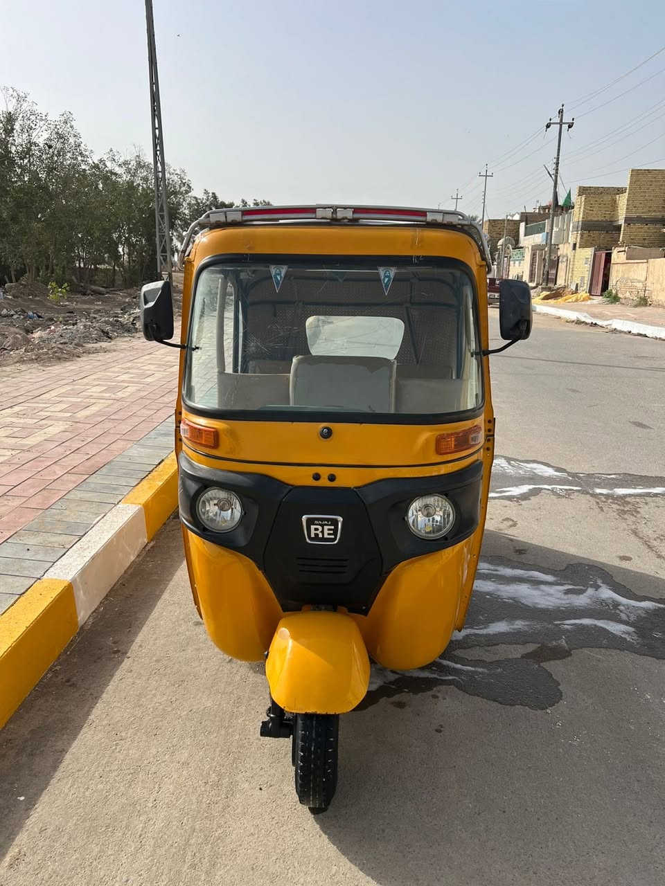 سلام عليكم تكتك لبيع 22شهر 4 كفاله عامه من كلشي ***********
