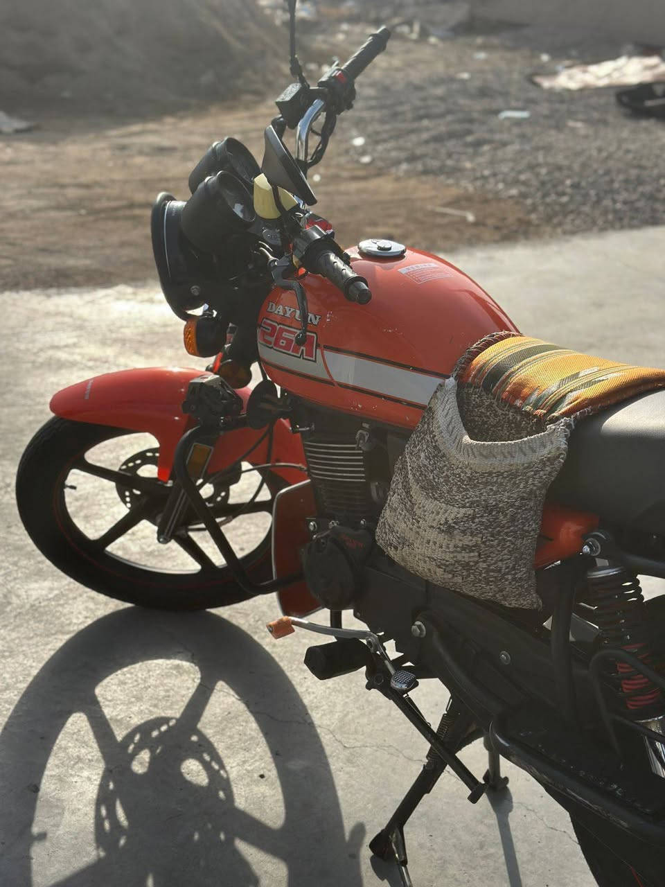 دراجة دايوان موديل 22 مرقمة محرك 200 بأسمي دراجة نظيفة فول اتصل وبيك خير وتدلل ❤️
الأتصال 
***********
